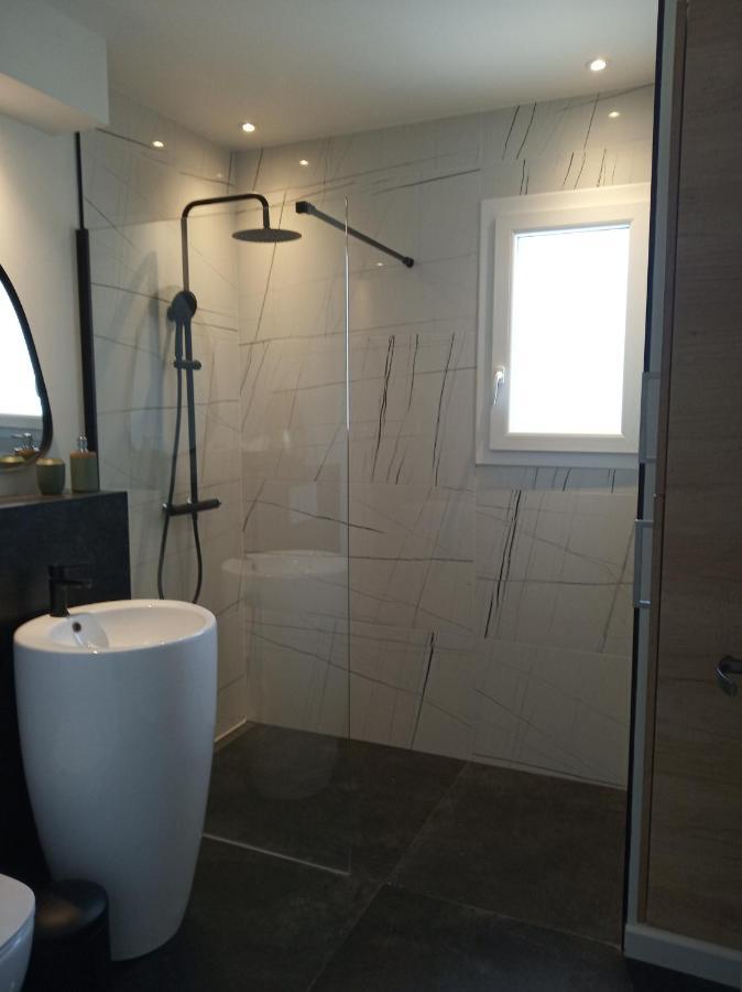 La Villa Du Golf - Chambre D Hotes 居让梅斯特拉 外观 照片